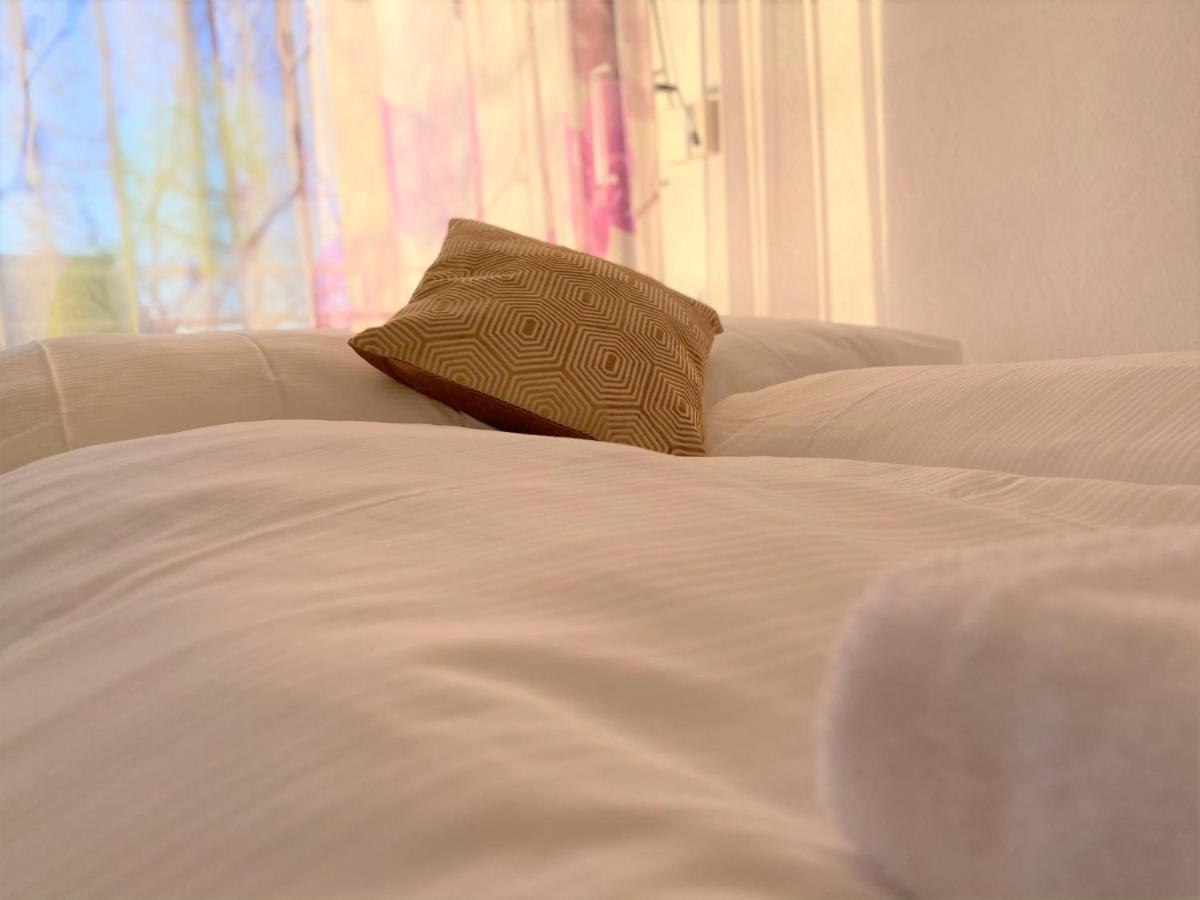 Exclusives Apartment In Bestlage +Netflix +Boxspring باد فسينغ المظهر الخارجي الصورة